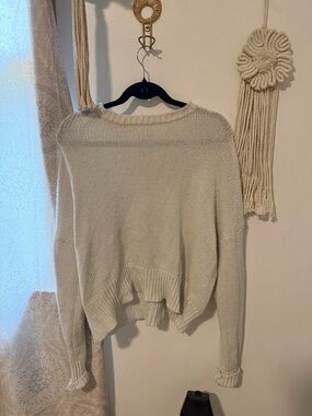 John + Jenn Cream Lightweight Scoop-Neck Knit Pullover